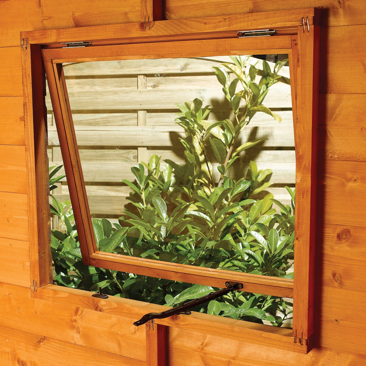 7x5 Shiplap Wooden Garden Shed - Premier (2000mm x 1365mm x 1835mm)