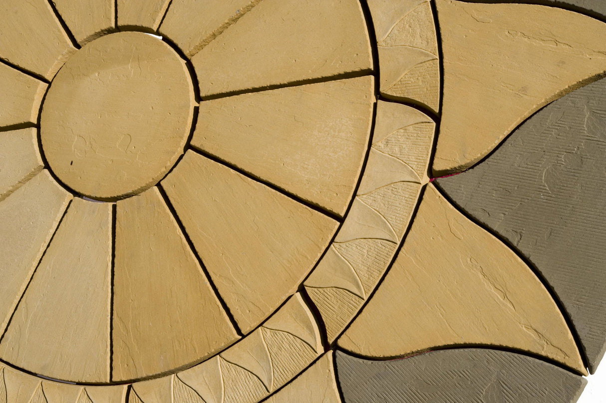 Stratford Sun Circle Patio Paving Kit