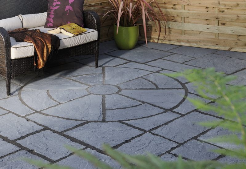 Rectory Patio Paving Circle Kit 1.8m