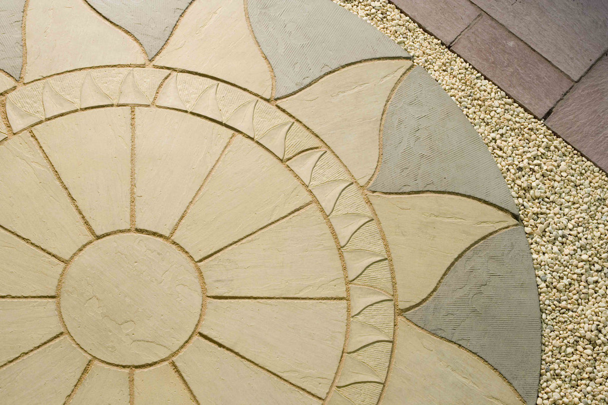 Stratford Sun Circle Patio Paving Kit
