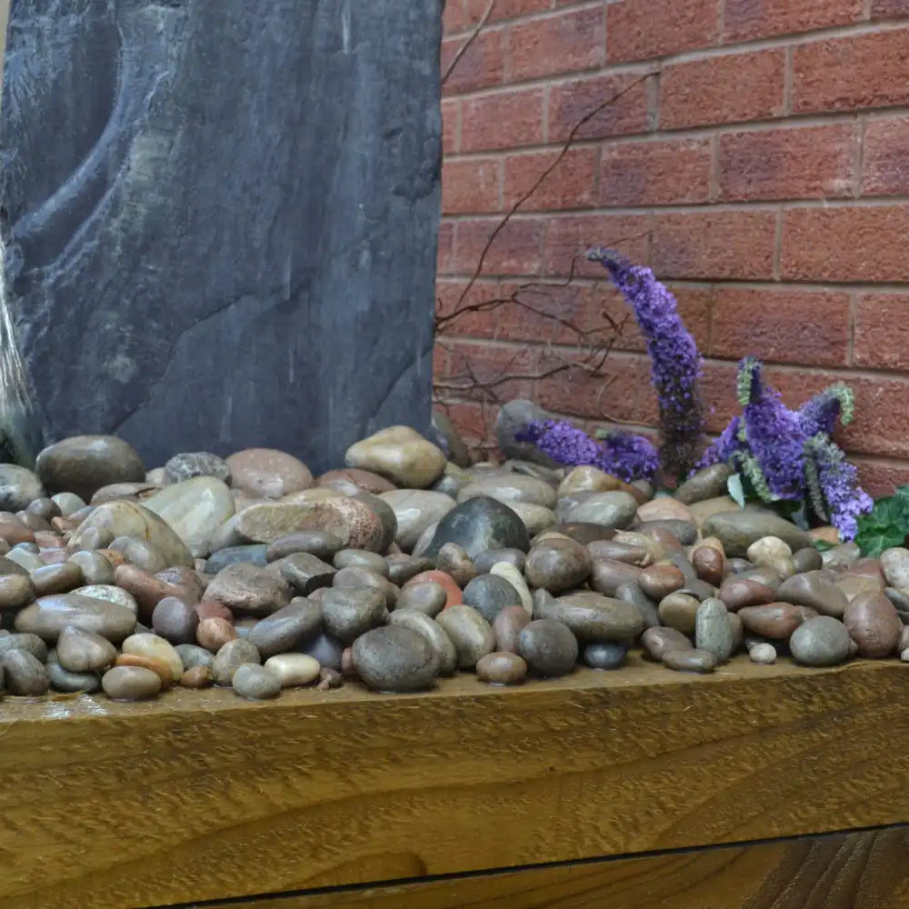 Highland Cobbles 8-14mm Decorative Gravel Bulk Bag - 750Kg