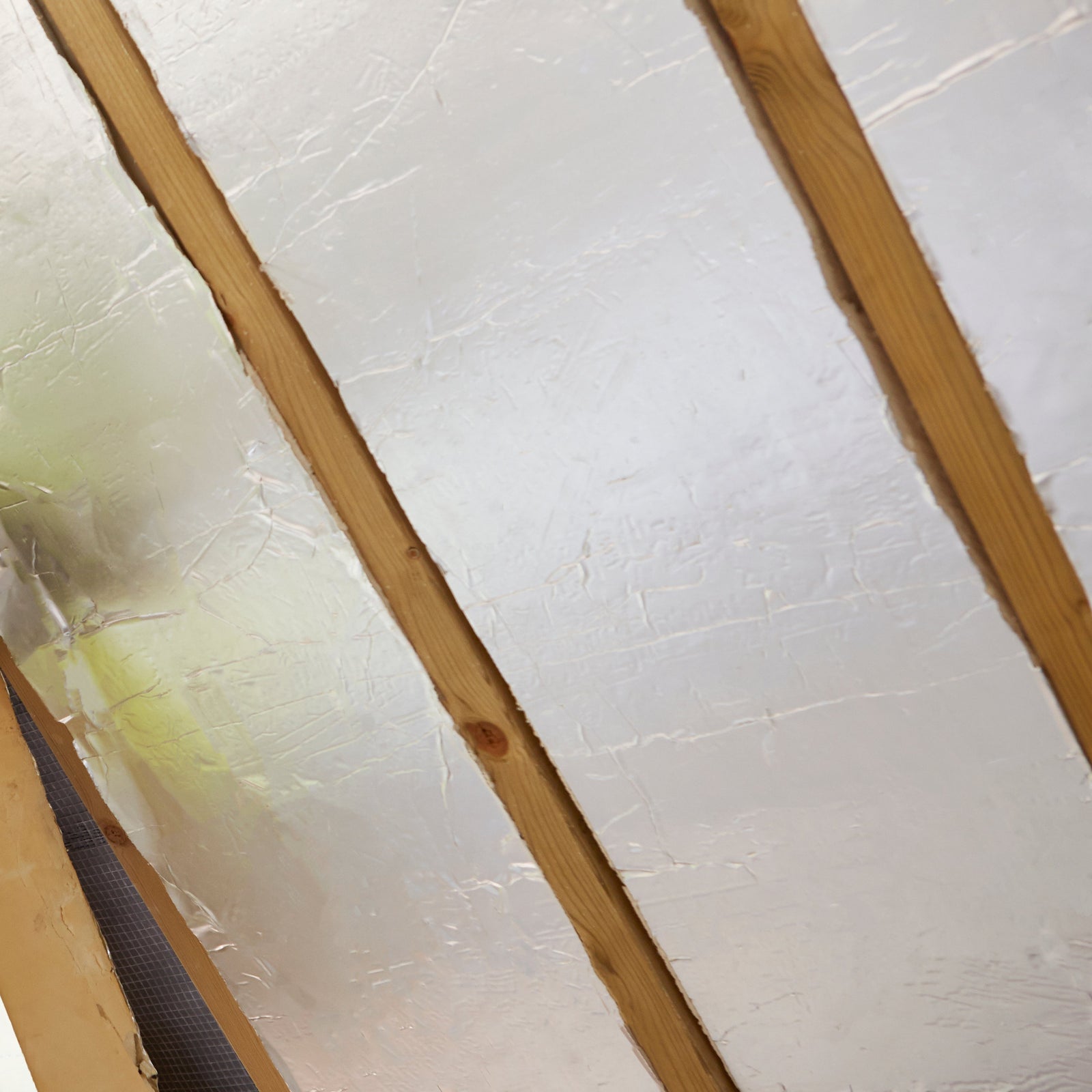 What Happens If Your Roof Isn't Insulated at All?