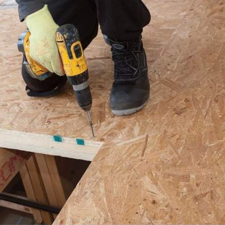 11mm OSB3 Sterling Board (2440 x 1220 x 11mm)