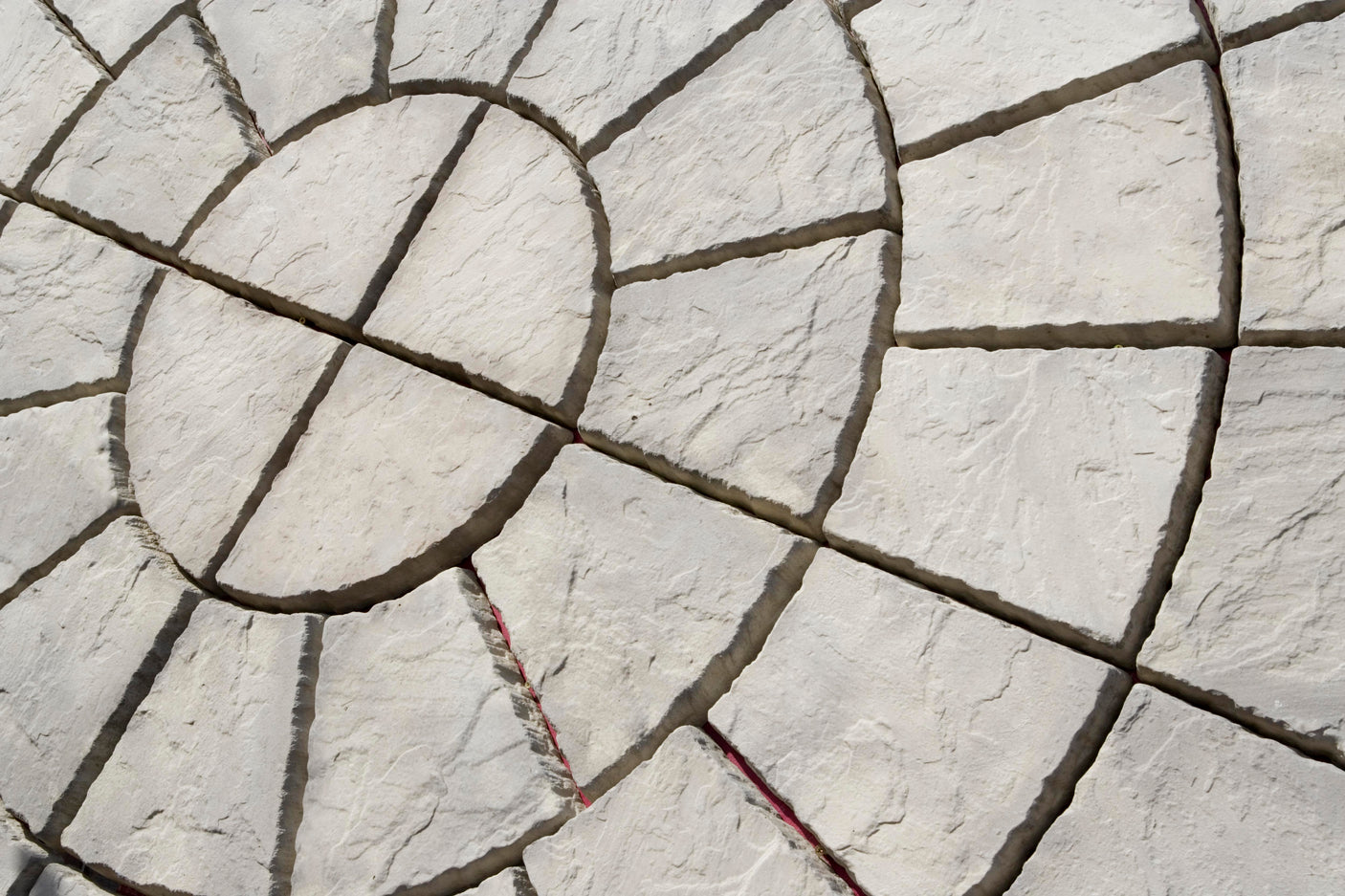 Bowland Stone Cathedral Circular Patio Kit - Weathered Moss - 3.48m